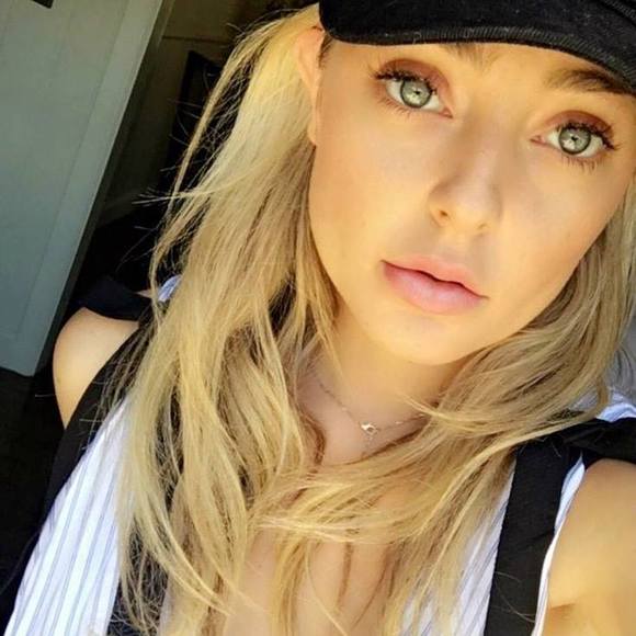 Meet the Posher Other - Meet your Posher, Dani